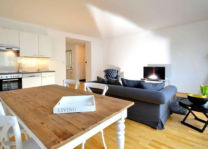 Residence, Naschmarkt - Karlsplatz 4*